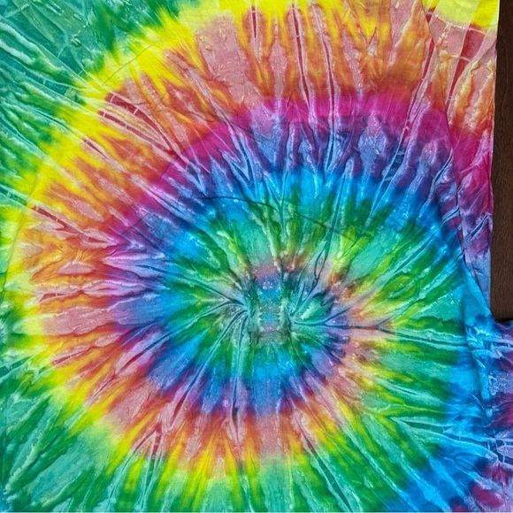 Sleeping With Sirens Unisex Tie-Dyed Band Merch T-shirt Size XL, NWOT - Picture 6 of 8